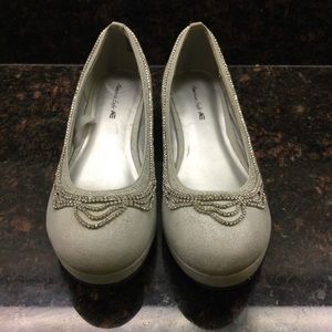 ❌SOLD❌ Customized America Eagle Rhinestone Silver Wedges - Girls Size 1